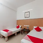 Oyo 4617 Lotels Serviced Apartment