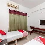 Oyo 4617 Lotels Serviced Apartment