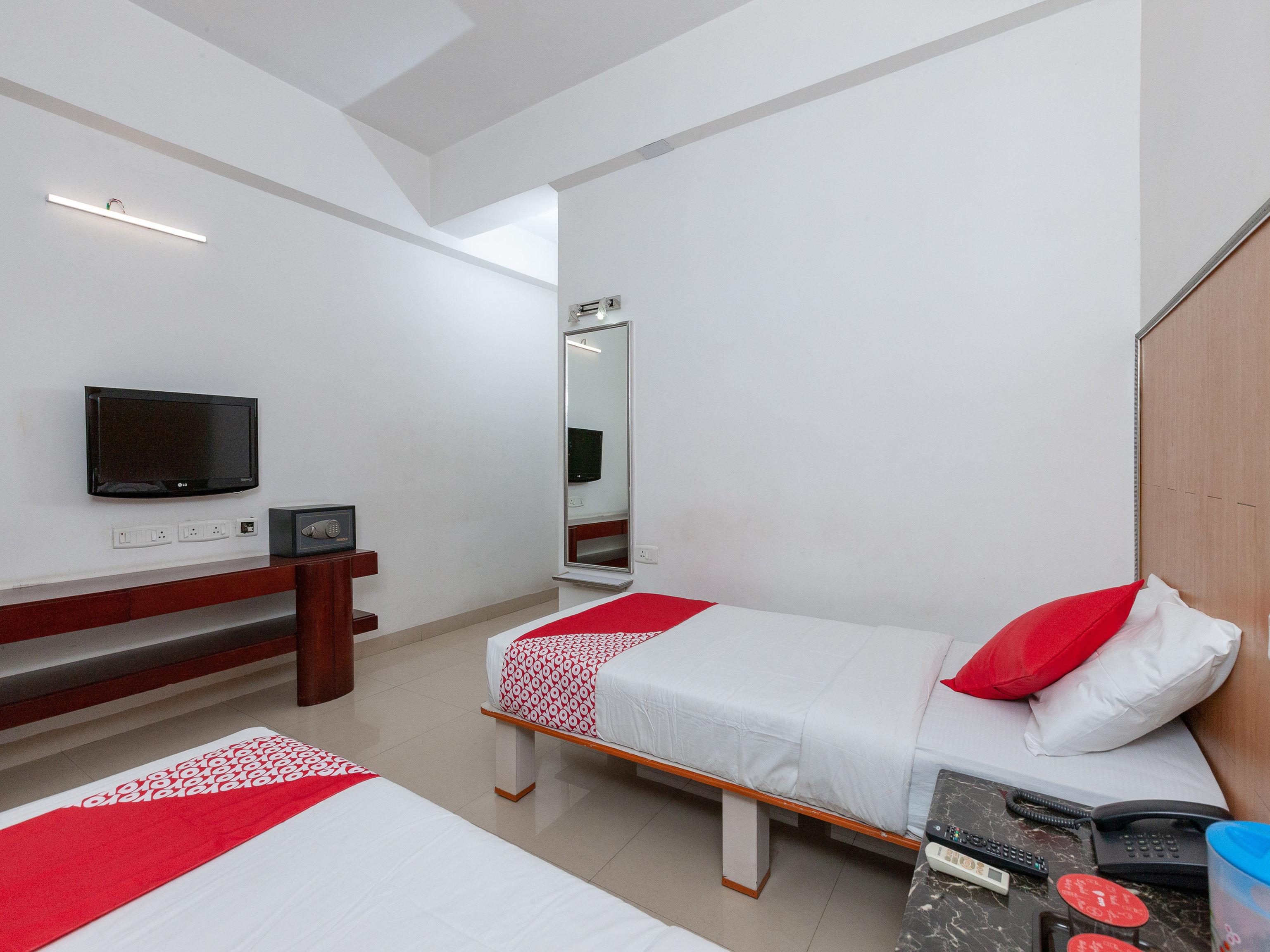 Oyo 4617 Lotels Serviced Hotel 3*