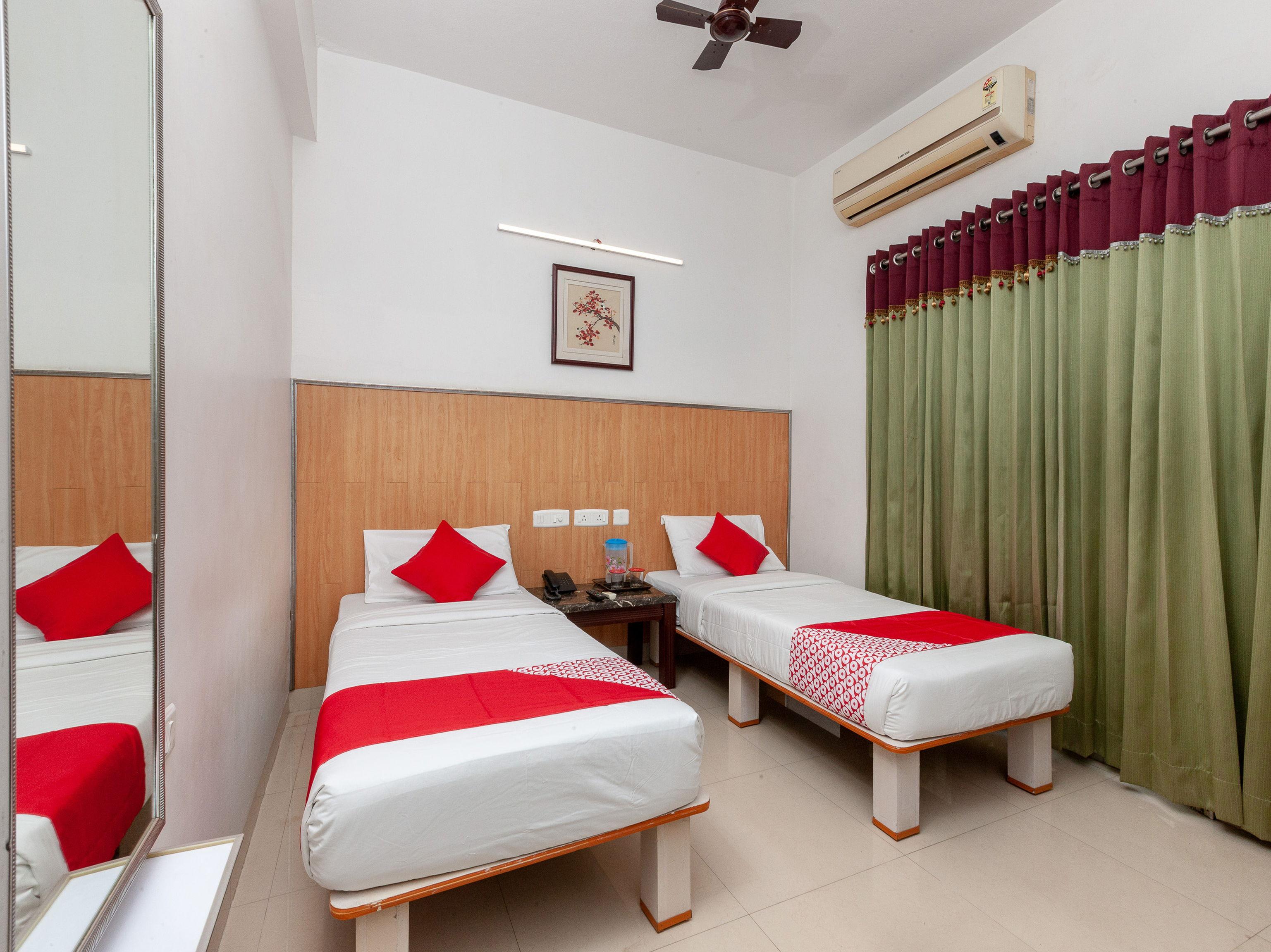 Oyo 4617 Lotels Serviced Hotel 3*