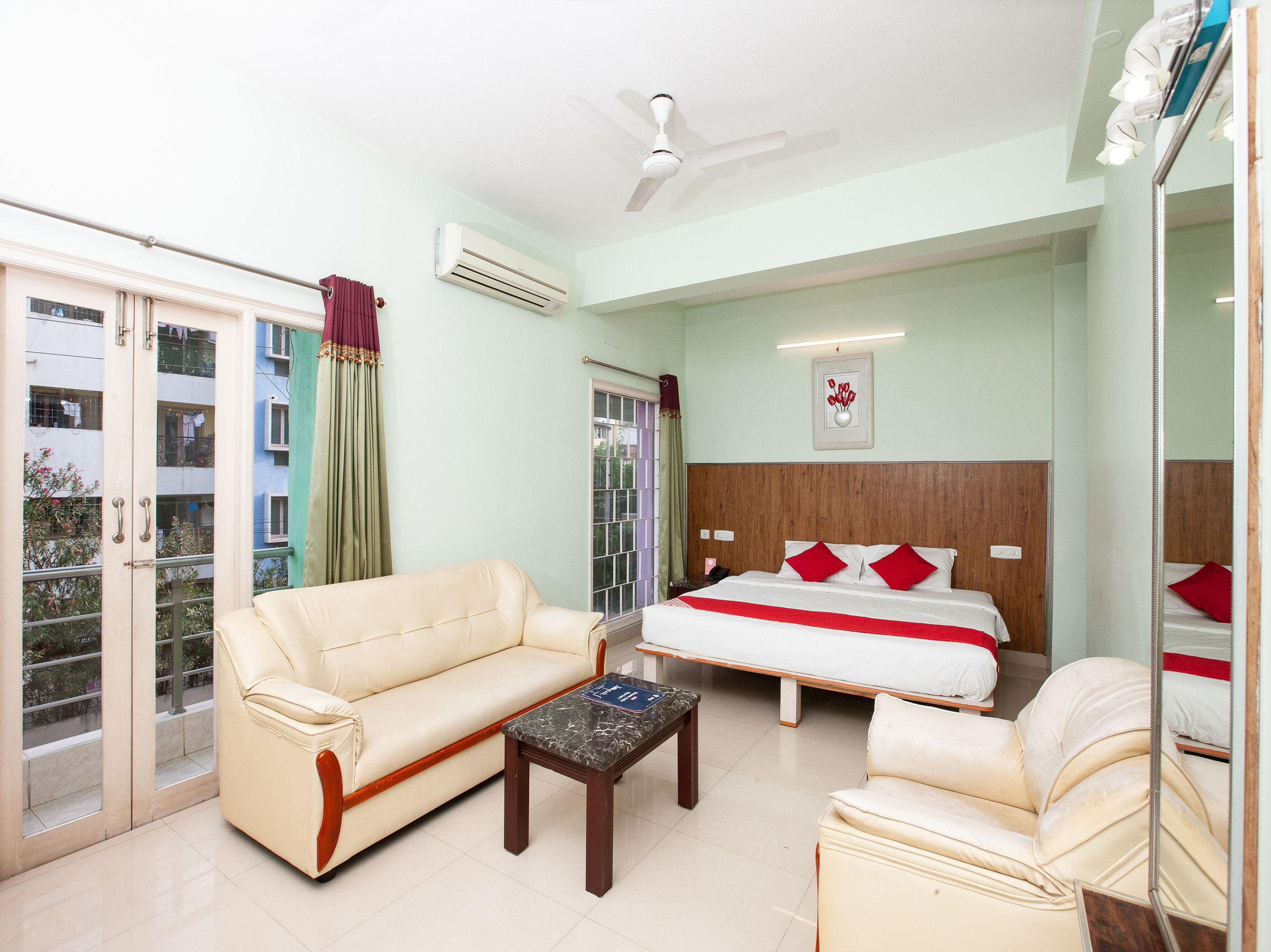 Oyo 4617 Lotels Serviced Hotel 3*
